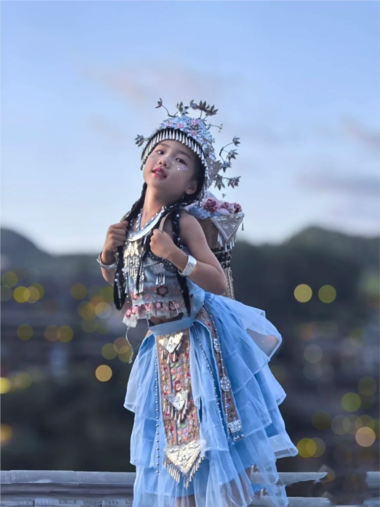 Nowe, jasnoniebieskie zdjęcia  – Photography Lighting Portrait recenzja i cena